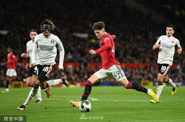 之间成为焦 之间成为焦